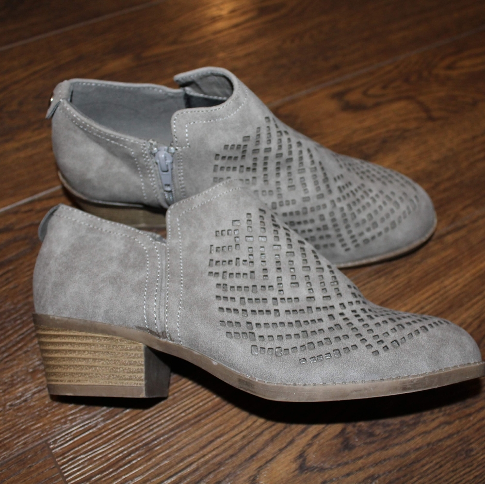 Suede like Booties Gray 37